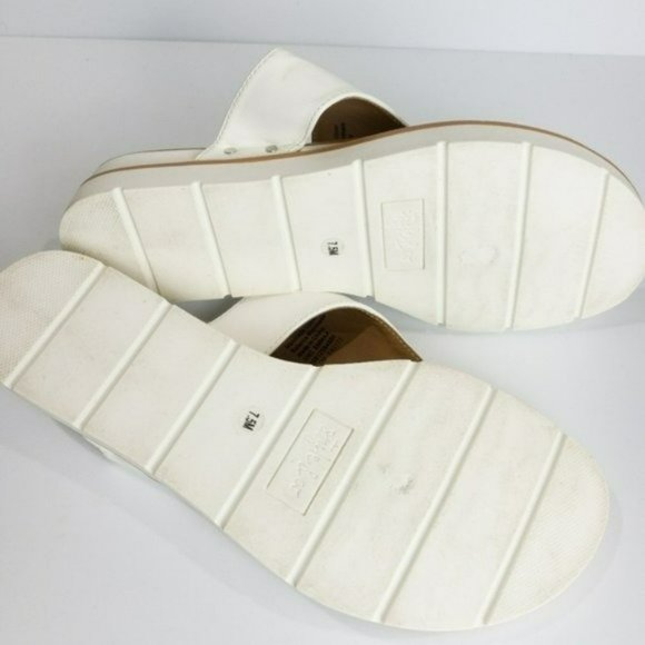 Style & Co Emmaa Thong Flat Sandals-7.5 - Picture 4 of 4